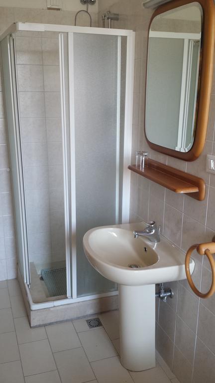Residence Capinera Sottomarina Rum bild